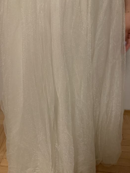 Suknia slubna prosta na 160 + 4 cm obcas suknia