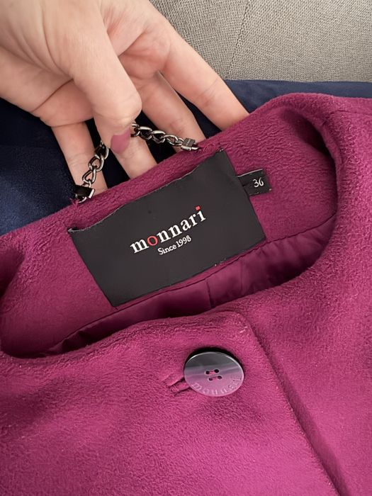 Wiosenny płaszcz damski fuksja Monnari