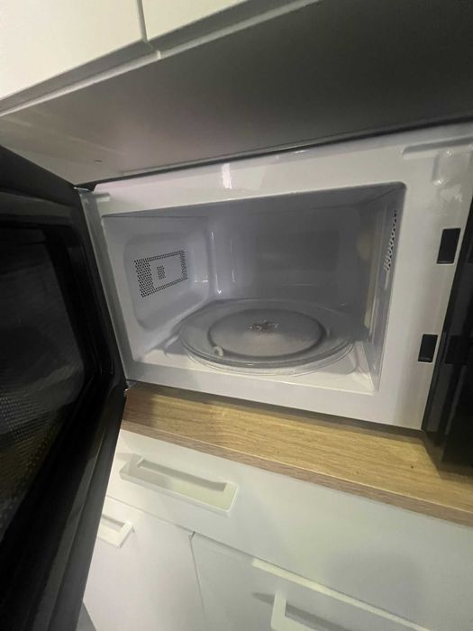 Microondas TILLREDA IKEA preto