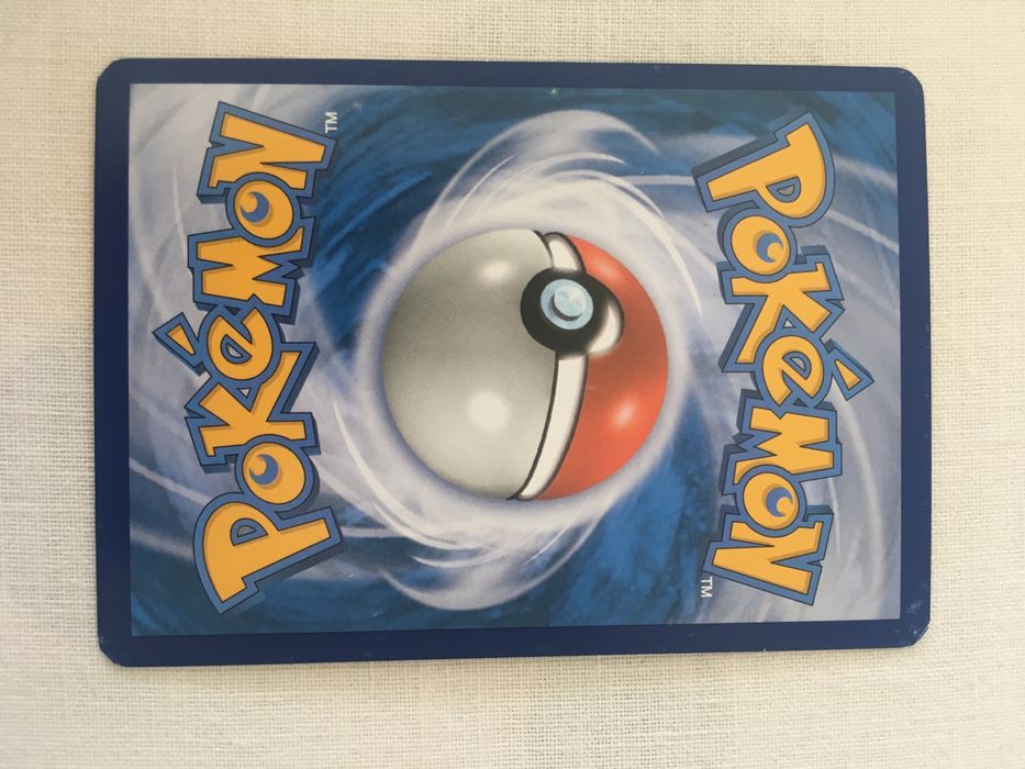 3 Cartas Pokémon, preço total 2,00 Euros (portes já incluídos)