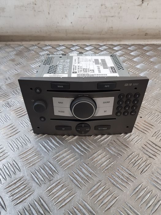 Radio Cd 70 Navi 13188465 Opel Astra Iii H 06R-