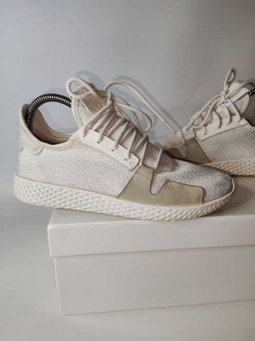 Женские Кроссовки от Adidas Pharrell Williams 38 / 24см.