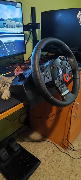 Kierownica Logitech driving force GT