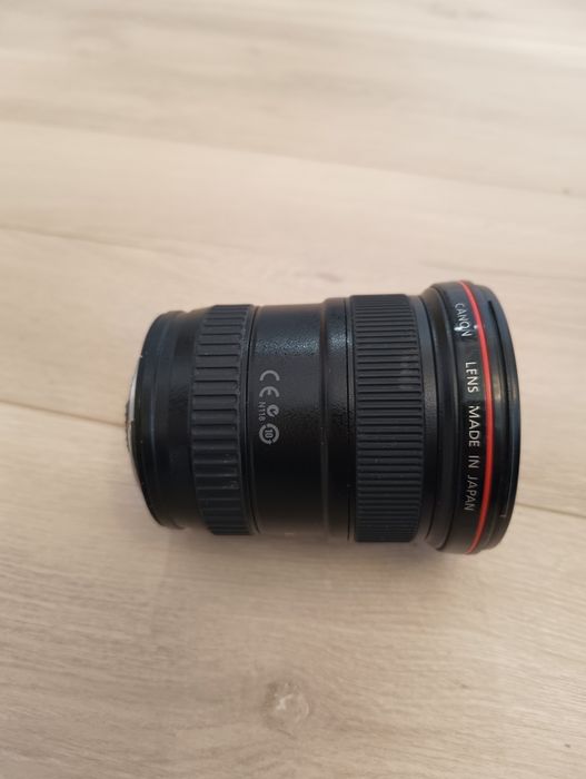 Canon 17-40 4 L.  .
