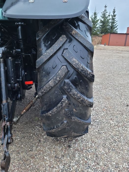 Opony 520/85R42  20.8R42 Kleber Traker