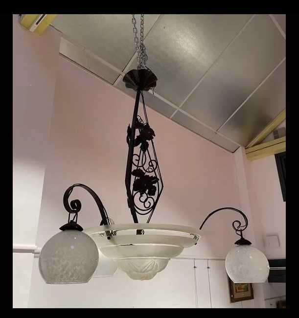 Candeeiro de Teto Vintage em Ferro Forjado e Vidro