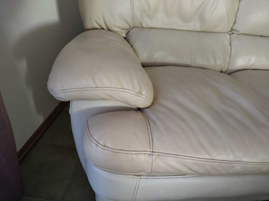 Sofás em pele muito confortáveis