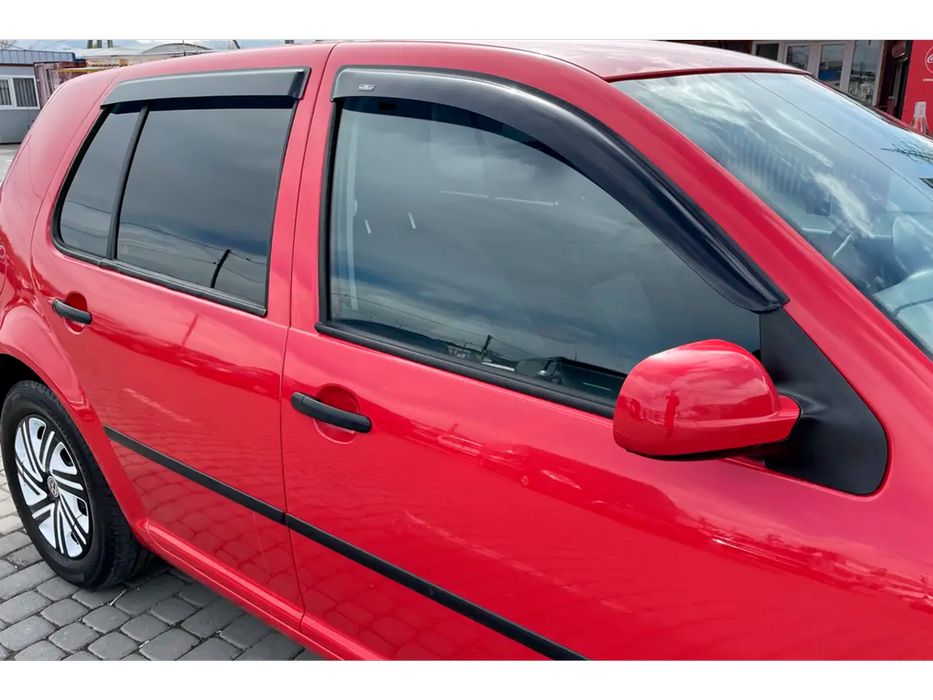 Volkswagen Golf 4 1997-2006 рр. Вітровики HB (4 шт, HIC)