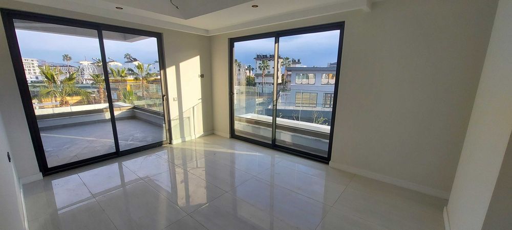 Квартира в комплексі Azura World Residence & Hotel. Аланья, Туреччина