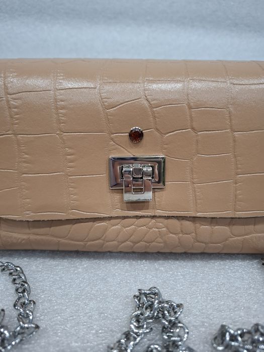 Torebka crossbody z łańcuszkiem Batycki