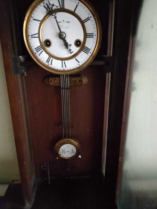 Настенные часы Gloria антикварные