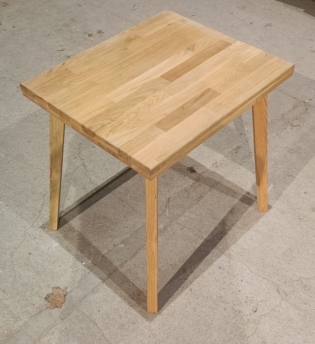 Stolik kawowy drewniany , lite drewno !!!