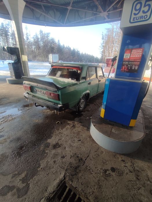 Продам ваз 2107 карбюратор ОЧЕНЬ СРОЧНО