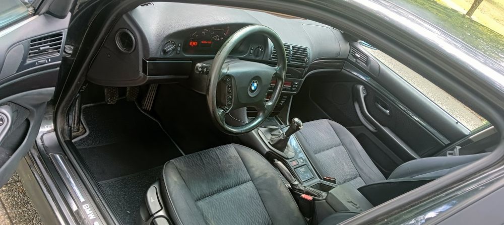 BMW E39 520D 2003r.
