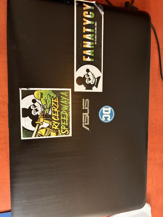 Spszedam laptop asus