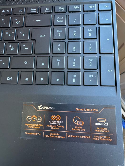 Gigabyte AORUS 15P KD Gaming Laptop – RTX 3060 – i7 – 16GB RAM – 1TB SSD