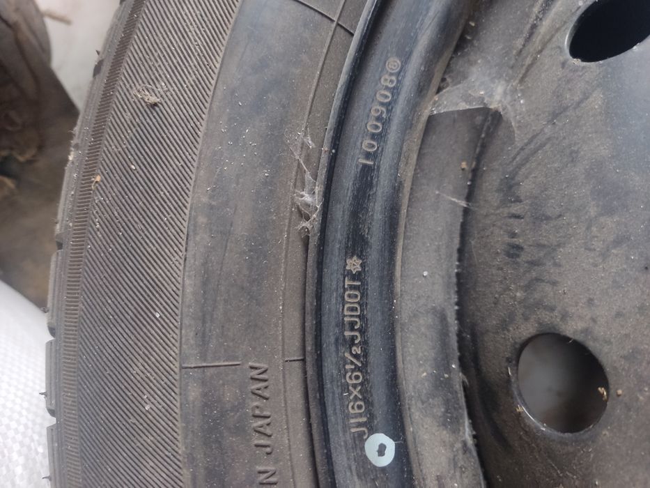 Колесо нове запаска