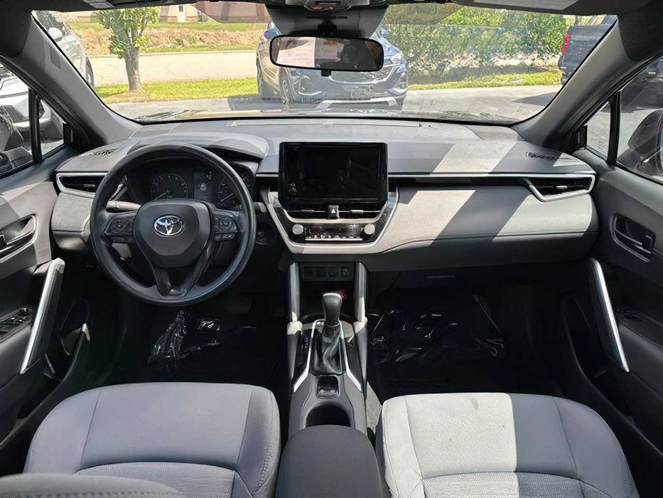 Toyota Corolla Cross hyb      2023