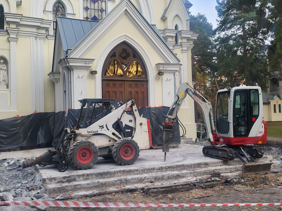 Usługi Minikoparką prace ziemne wynajem koparki i ładowarki