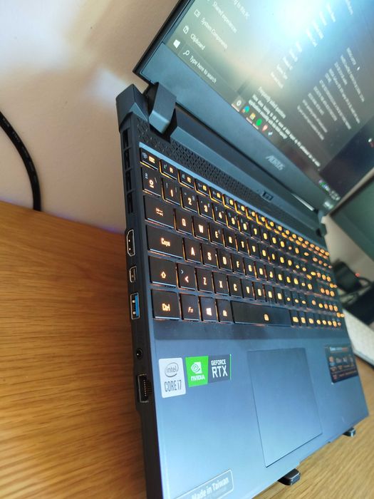 Portátil Gigabyte AORUS 15G i7-10870H/32GB/1TB SSD/RTX 3070/15.6"