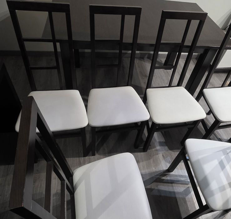 Mesa de jantar com 6 cadeiras