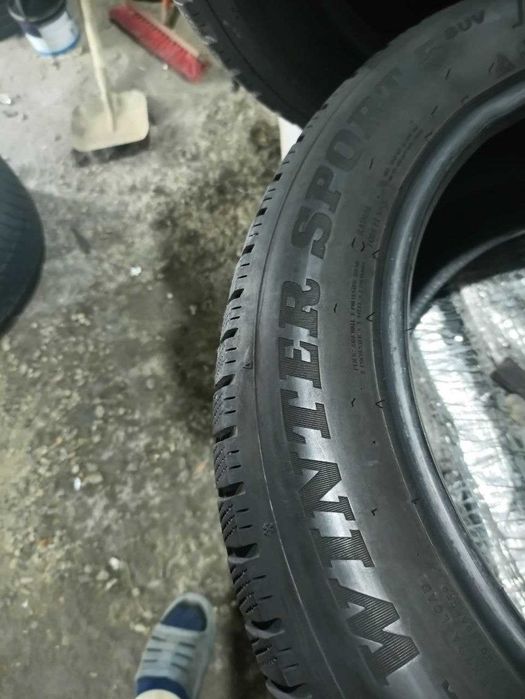 *Шини Dunlop 235/55R19. 4шт. Зима 2024р (0001)