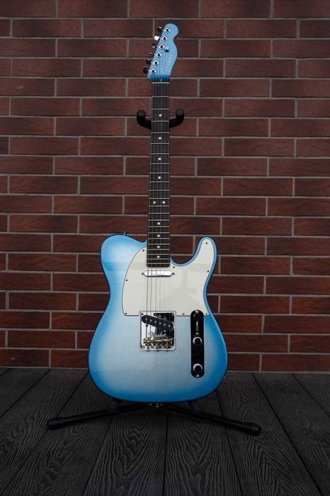 Fender Telecaster American Showcase Limited Edition Sky Burst 2020