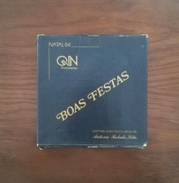 Prato de Natal 1984, em porcelana, da QN Portugal, em caixa original