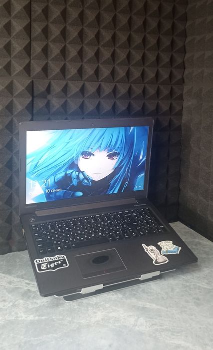 Ігровий Ноутбук Lenovo / NVIDIA 940MX / i3-7gen / DDR4 8GB / SSD + HDD