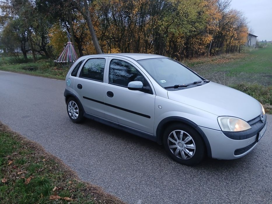 Opel Corsa C 1.2  5 drzwi