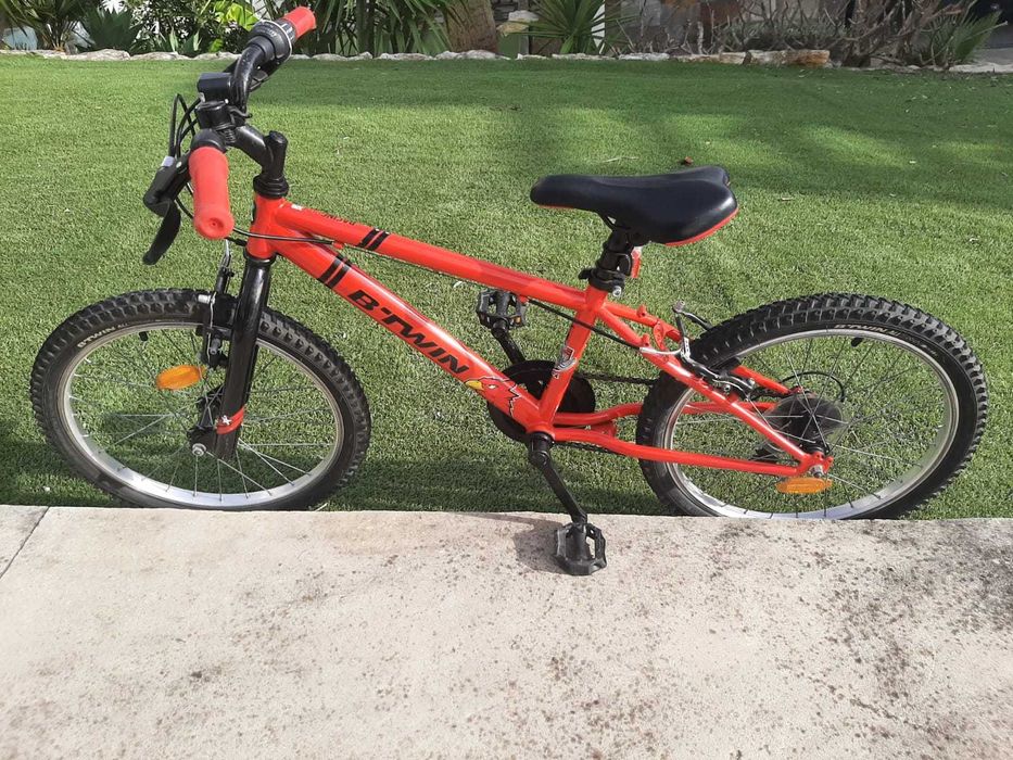 Bicicleta Criança Roda 20” B’Twin - Vermelha