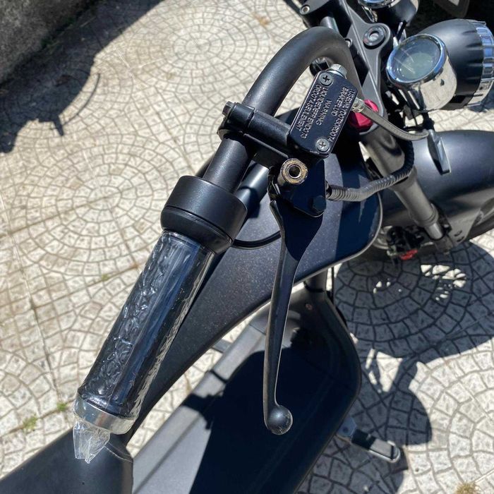 Trotinete "Moto" Elétrica City Coco
