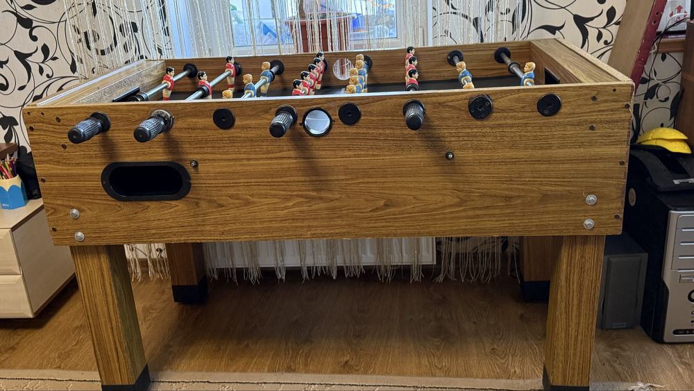 Настільний футбол( великий)