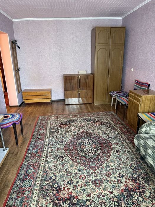S Продам 1 комнатную гостинку со своим санузлом и мини кухней на Салтовке
