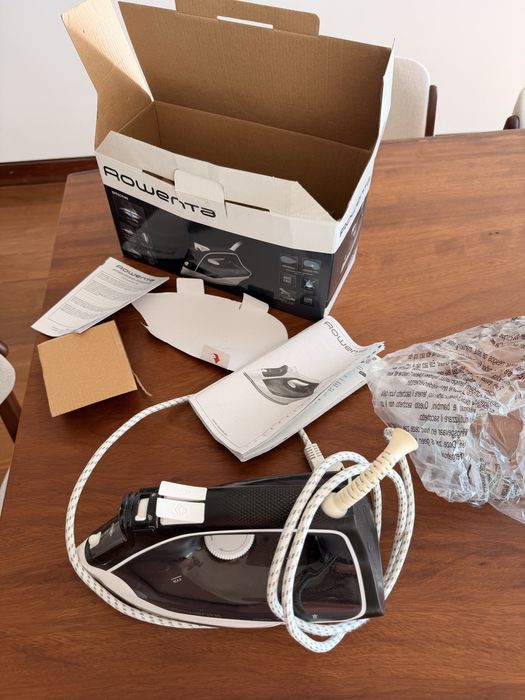 Ferro de engomar Rowenta effective