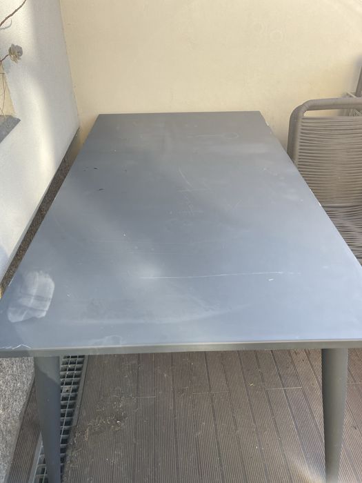 Conjunto mesa e 6 cadeiras de jardim