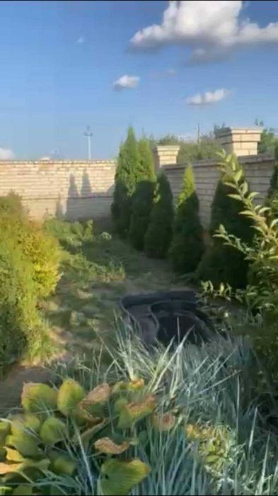 Продам 2х поверховий будинок в Русской Лозовой 160 м2