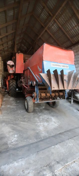 Kombajn Bizon ZO56
