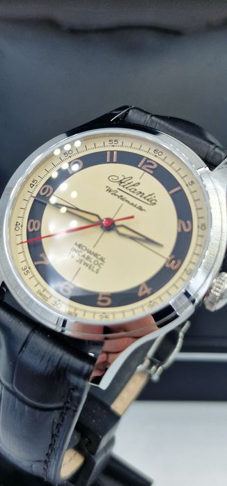 Atlantic Worldmaster Incabloc Mechanical Milano - ring- Swiss Made