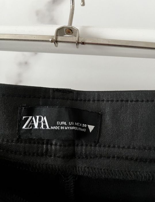 Spodnie z eko skóry Zara M