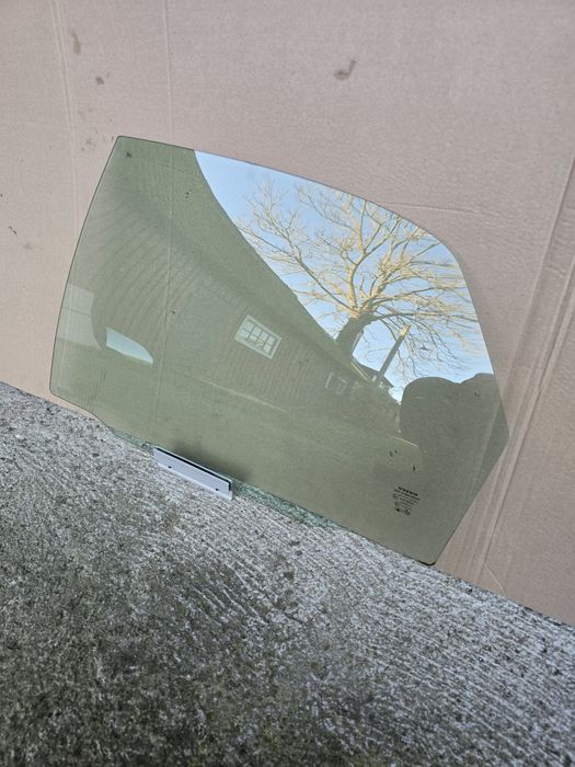 Szyba lewa tylna Volvo S80  98 -05 PODWÓJNA