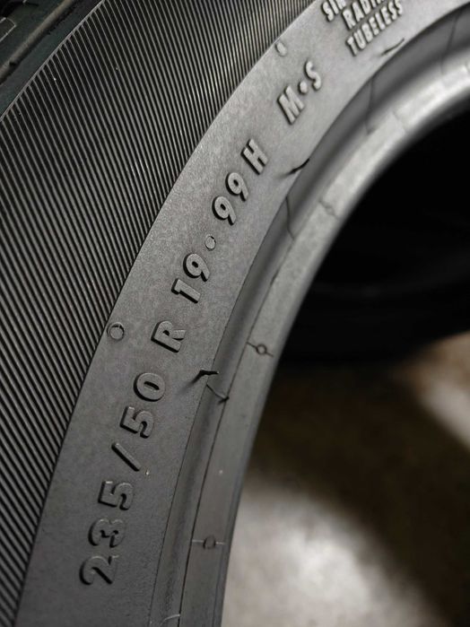 Шини з американця r19 235 50 Continental ProContact всесезонка 3шт