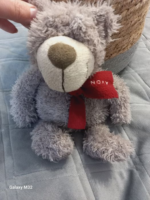 Ведмедик плюшевий Тедді.