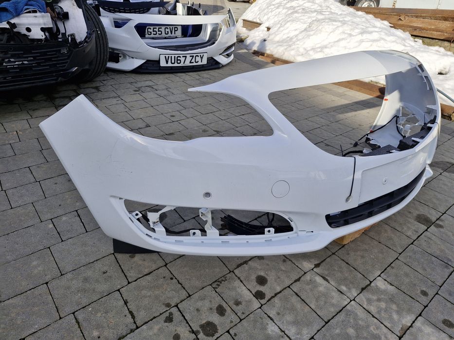 Бампер передній Opel Insignia 2012-2016