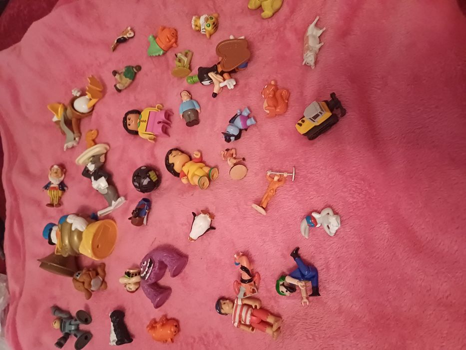 Lote bonecos  mini64309943122945120