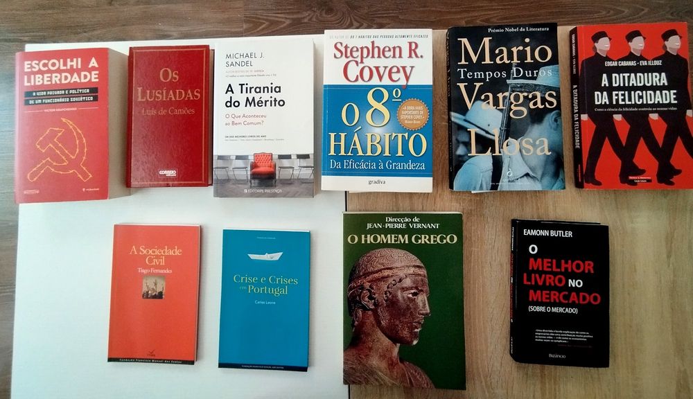 Vendo diversos livros