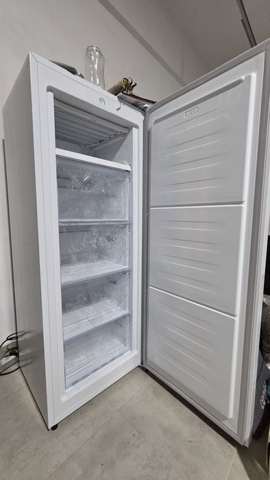 Arca Vertical KUNFT 165L