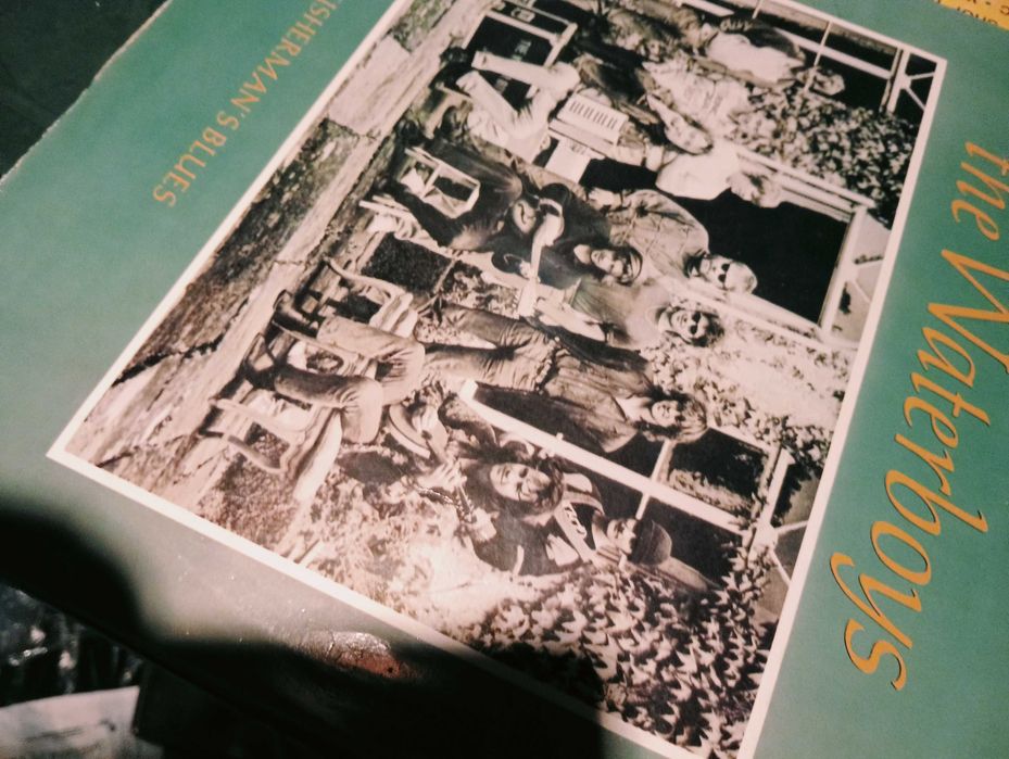 Discos de vinil antigos vários géneros musicais