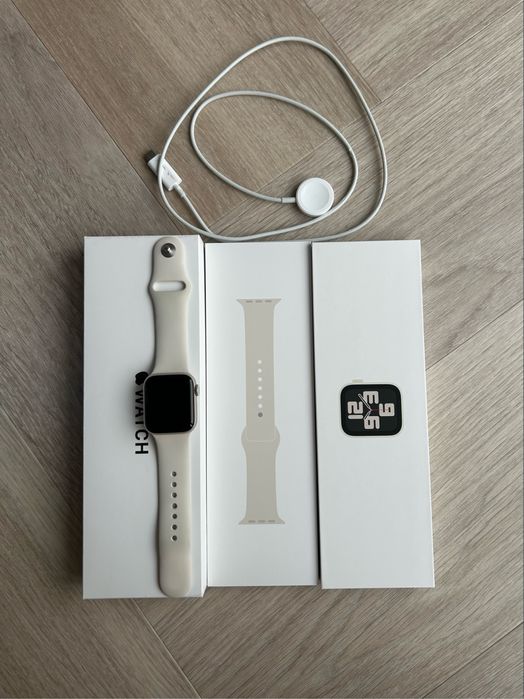 Apple watch SE 2gen GPS 40mm księżycowa poświata