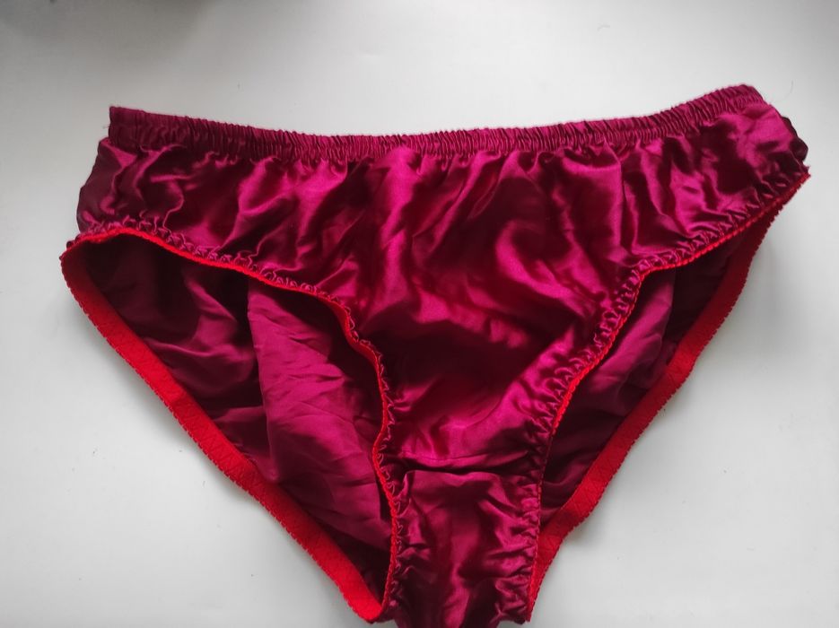 Jedwabne figi silk jedwab r.M-L? Nowe